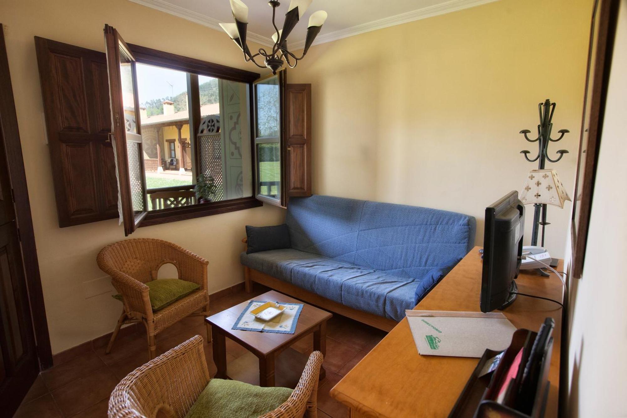 Apartamentos Camin De Pelayo Las Rozas Zimmer foto